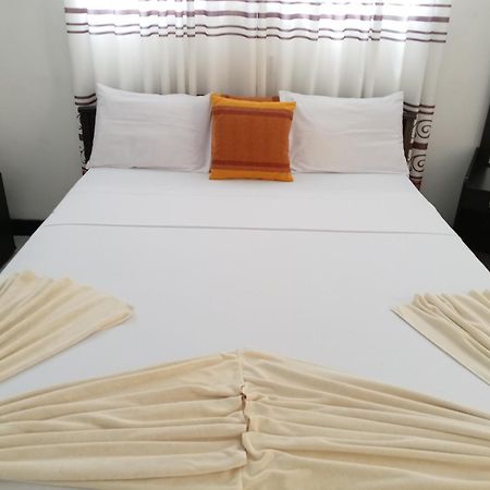 Sigiri Sithru Home Stay Sigirija Zewnętrze zdjęcie