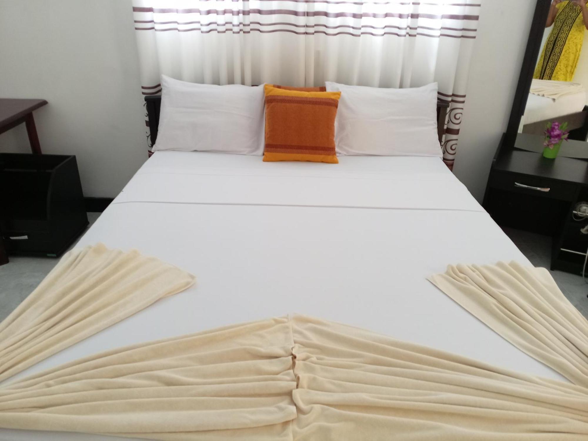 Sigiri Sithru Home Stay Sigirija Zewnętrze zdjęcie