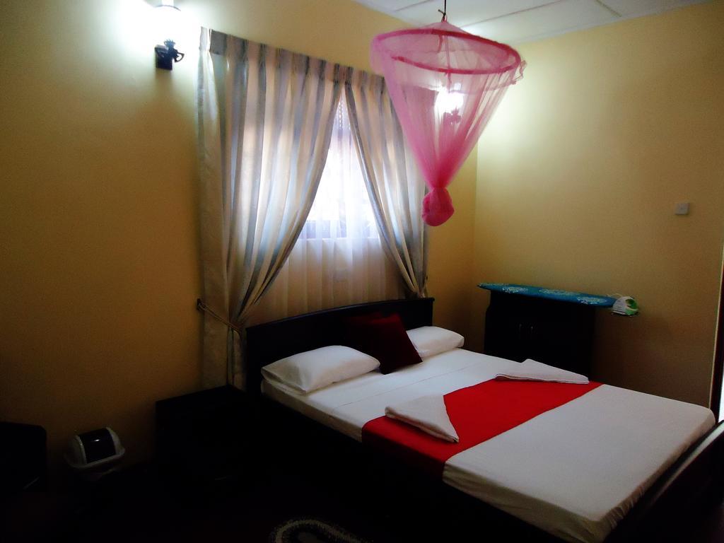 Sigiri Sithru Home Stay Sigirija Zewnętrze zdjęcie