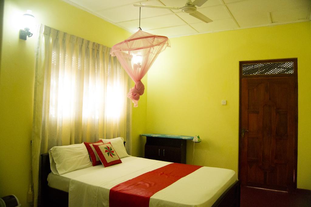 Sigiri Sithru Home Stay Sigirija Zewnętrze zdjęcie