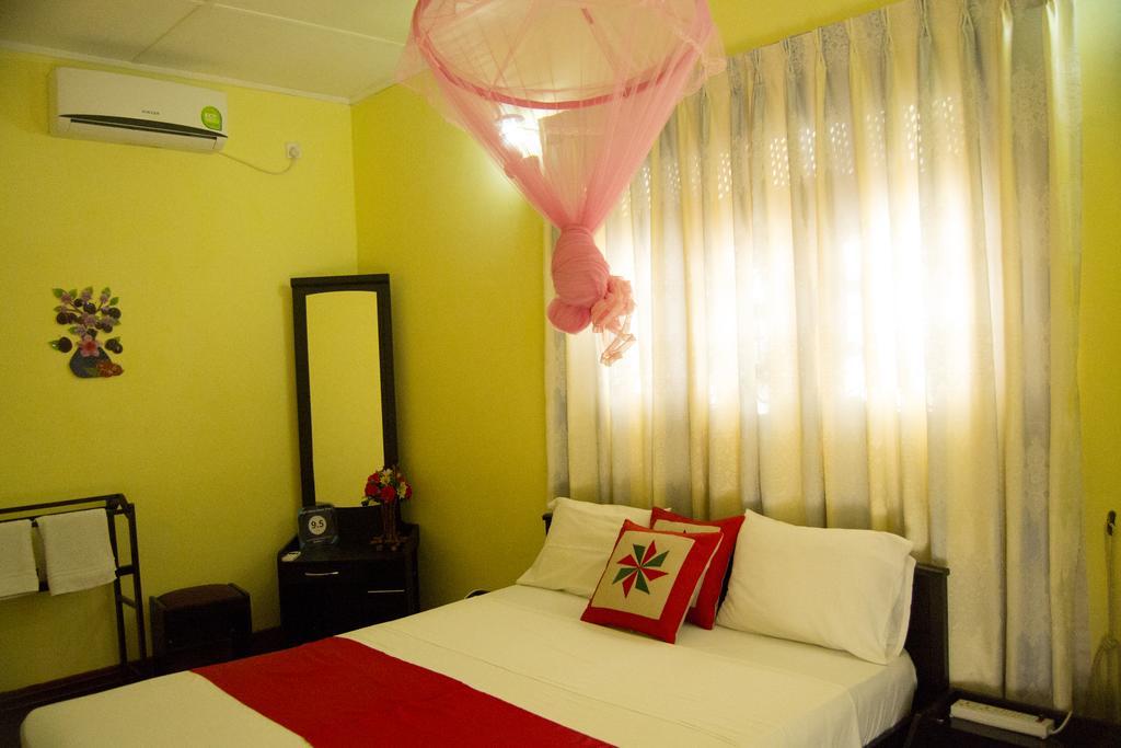 Sigiri Sithru Home Stay Sigirija Zewnętrze zdjęcie